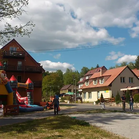 Feriehus Dom Z Winnica *